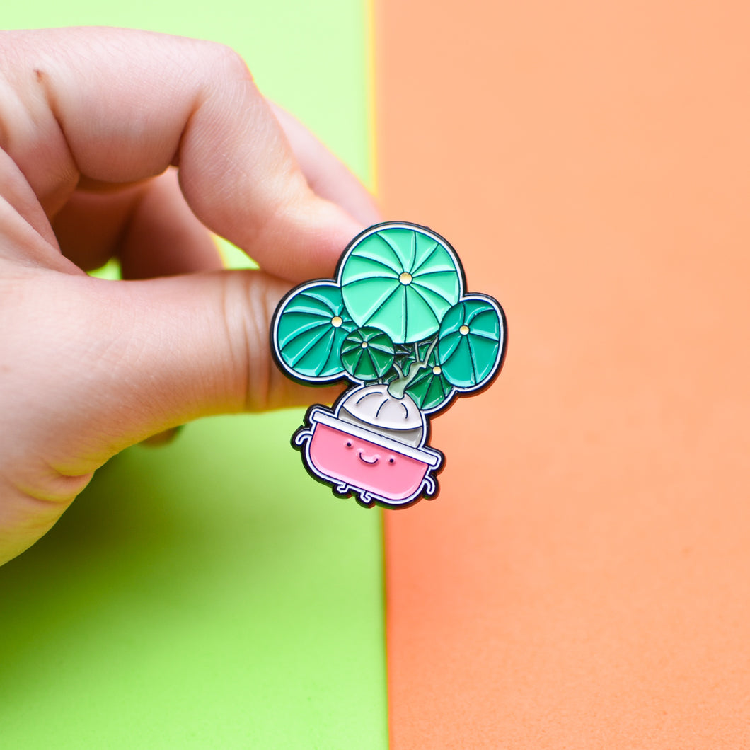 Stephania erecta Enamel Pin